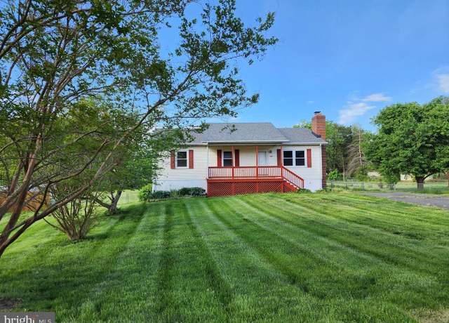 Property at 6763 Rugby Pl, Bealeton, VA 22712, 5 beds, 3 baths