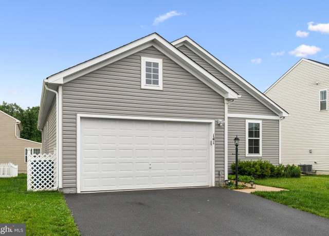Property at 141 Patchwork Dr, Stephenson, VA 22656, 3 beds, 2 baths