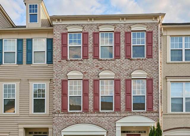 Property at 43259 Sunderleigh Sq, Broadlands, VA 20148, 3 beds, 3.5 baths