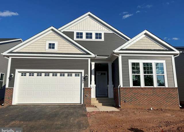 Property at 9293 Crestview Ridge Dr, Bristow, VA 20136, 4 beds, 3 baths