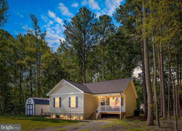 Property at 44 Deux Rue, Colonial Beach, VA 22443, 3 beds, 2 baths