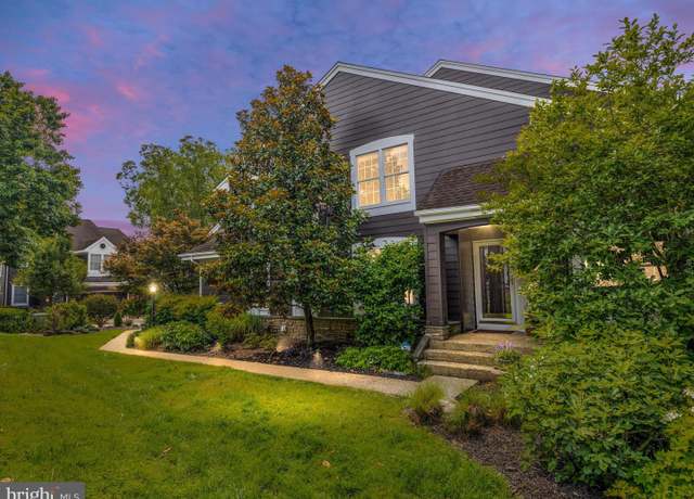 Property at 2772 Gingerview Ln, Annapolis, MD 21401, 5 beds, 3.5 baths