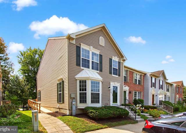 Property at 9538 Oakhurst Dr, Columbia, MD 21046, 4 beds, 3.5 baths