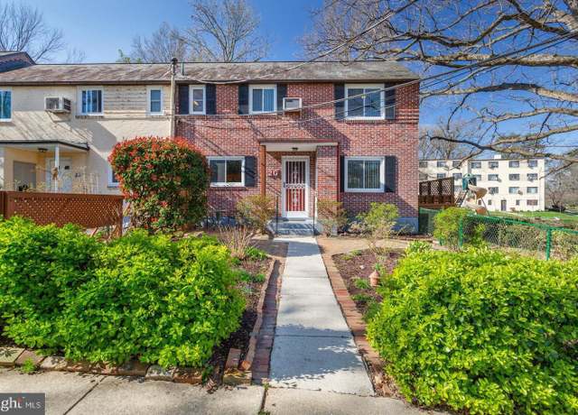 Property at 2-G Gardenway, Greenbelt, MD 20770, 3 beds, 1.5 baths