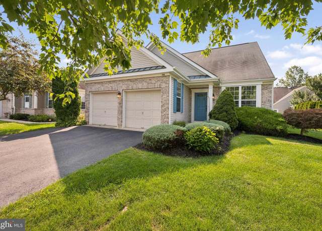 Property at 164 Merion Way, Hainesport, NJ 08036, 2 beds, 2.5 baths