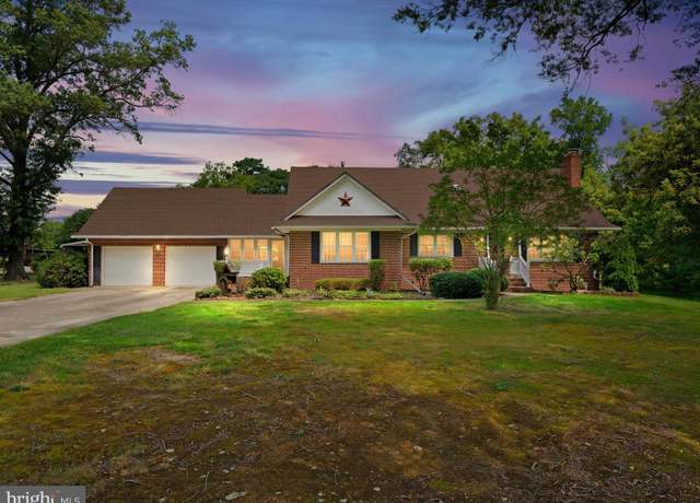 Property at 159 Mill Rd, Swedesboro, NJ 08085, 5 beds, 2 baths