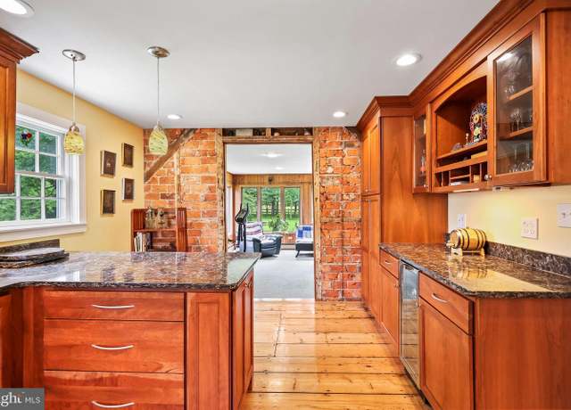 Property at 15-17 Crescent Ave, Rocky Hill, NJ 08553, 3 beds, 3 baths