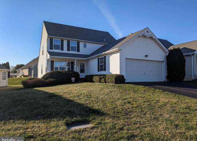 Property at 781 W Glenview Dr, West Grove, PA 19390, 2 beds, 2.5 baths