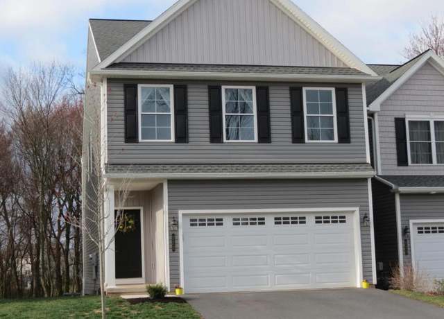Property at 222 Sage Blvd, Middletown, PA 17057, 3 beds, 2.5 baths
