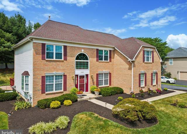 Property at 8040 Fair View Ln, Norristown, PA 19403, 4 beds, 3.5 baths