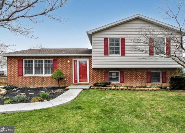Property at 11 Garden Ln, Hanover, PA 17331, 4 beds, 2 baths