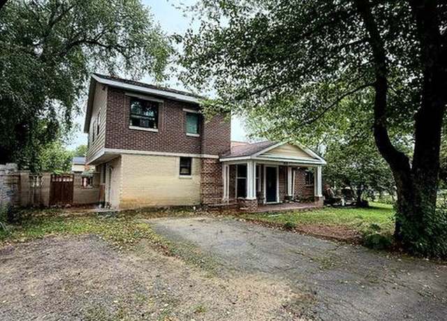 Property at 3610 Elmwood Dr, Alexandria, VA 22303, 5 beds, 3 baths