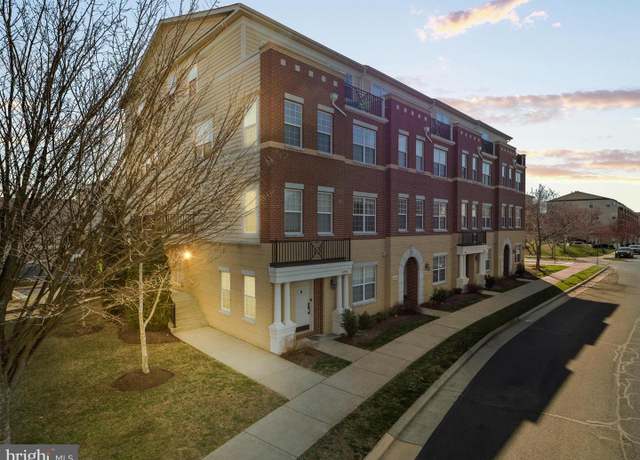 Property at 22640 Verde Gate Ter, Brambleton, VA 20148, 3 beds, 2.5 baths