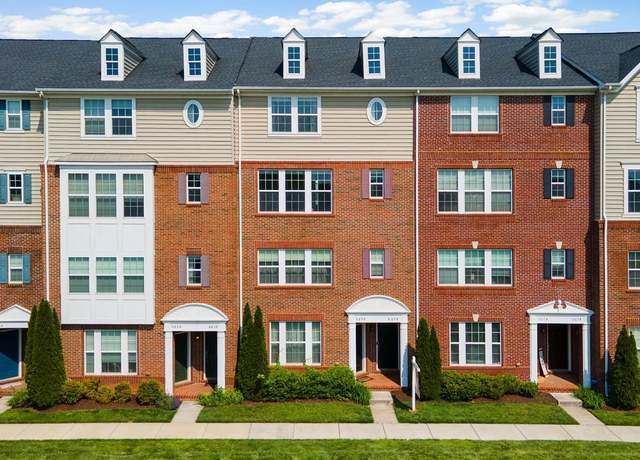 Property at 665 E Church St Unit B, Frederick, MD 21701, 3 beds, 2.5 baths