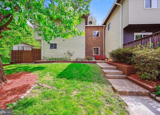 Property at 62 State Ct #110, Gaithersburg, MD 20877, 4 beds, 2.5 baths