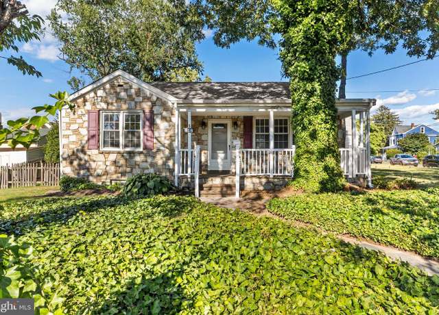 Property at 618 Atlantic Ave, Hamilton, NJ 08629, 2 beds, 1 bath