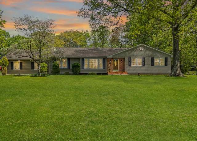 Property at 109 Willow Rd, Belle Mead, NJ 08502, 4 beds, 2 baths