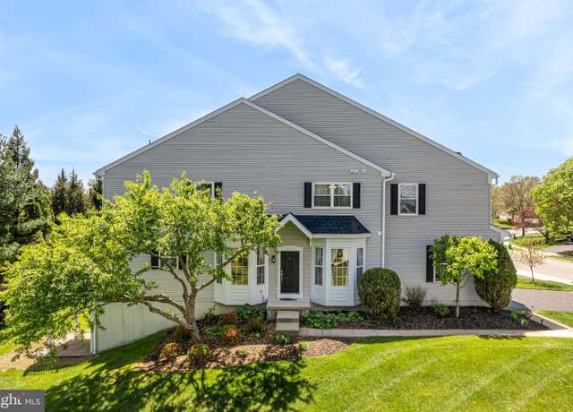 Property at 134 Portsmouth Cir, Glen Mills, PA 19342, 3 beds, 2.5 baths