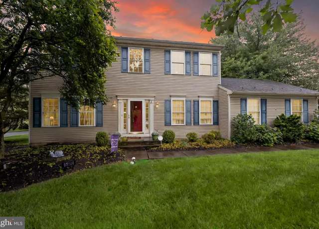 Property at 5900 Wayside Dr, Macungie, PA 18062, 4 beds, 2.5 baths