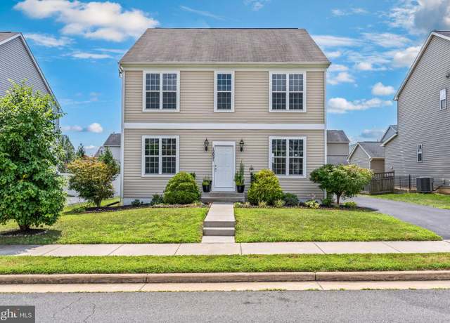 Property at 12021 Spring Beauty Rd, Bristow, VA 20136, 4 beds, 3 baths
