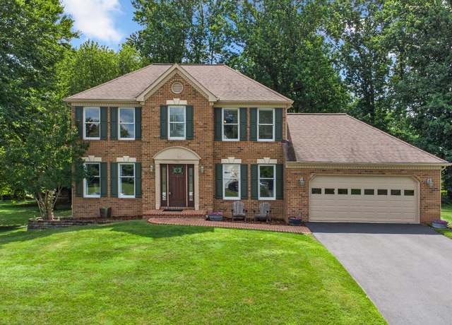 Property at 7728 Sandstone Ct, Ellicott City, MD 21043, 5 beds, 3.5 baths