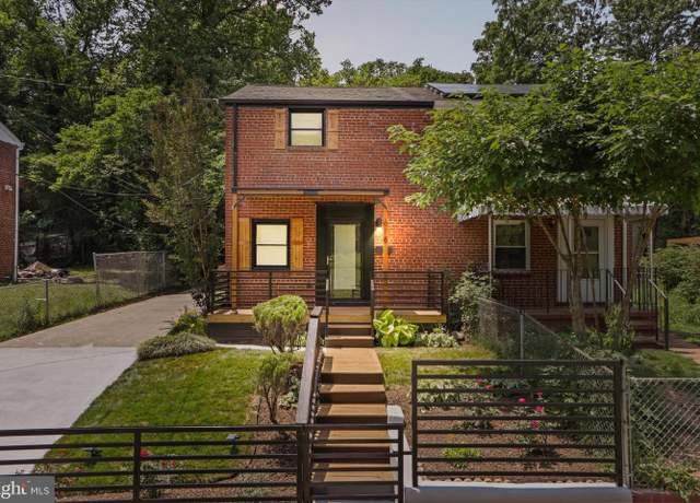 Property at 618 Cabin Branch Dr, Capitol Heights, MD 20743, 2 beds, 1 bath