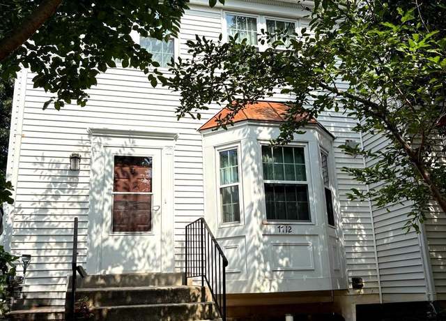 Property at 7712 Jacobs Dr, Greenbelt, MD 20770, 3 beds, 3 baths