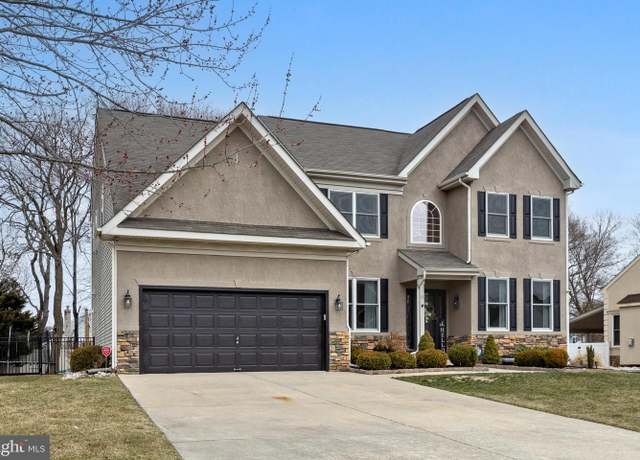 Property at 13 Candlewood Rd, Williamstown, NJ 08094, 4 beds, 2.5 baths