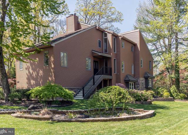 Property at 208 Dorado Ave, Sewell, NJ 08080, 4 beds, 3.5 baths