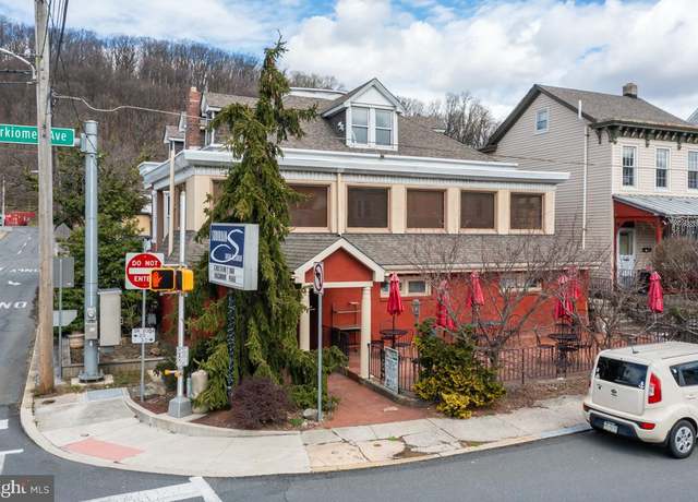 Property at 2201 & 2207 Perkiomen Ave, Reading, PA 19606, 4 beds