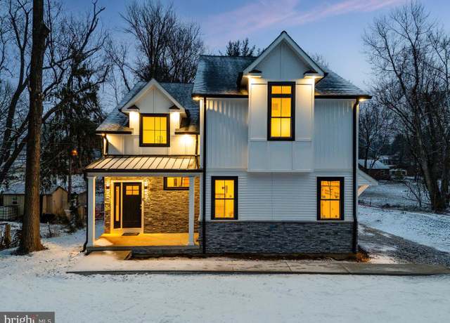 Property at 18 Churchville Ln, Southampton, PA 18966, 4 beds, 3.5 baths