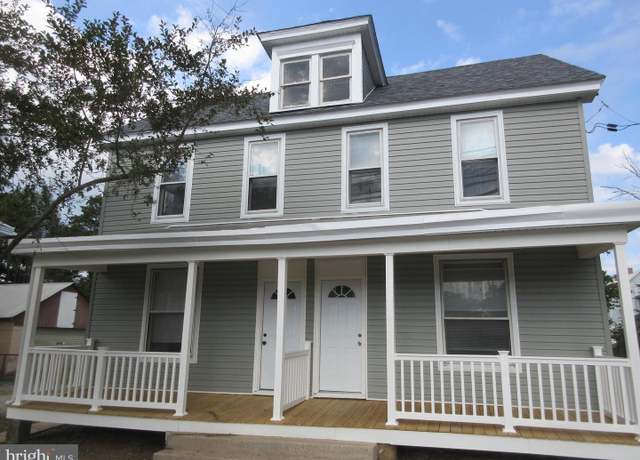 Property at 137 N N Franklin St, Chambersburg, PA 17201, 2 beds, 1 bath
