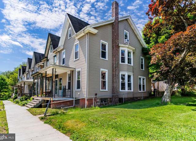 Property at 126 S 4th St, Newport, PA 17074, 3 beds, 1 bath