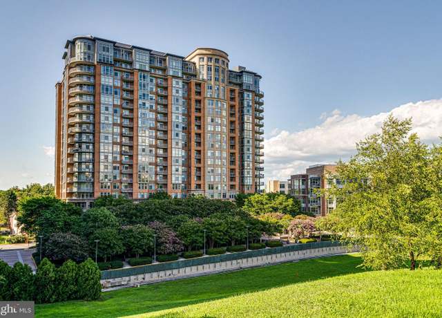 Property at 8220 Crestwood Heights Dr #316, Mclean, VA 22102, 2 beds, 2.5 baths