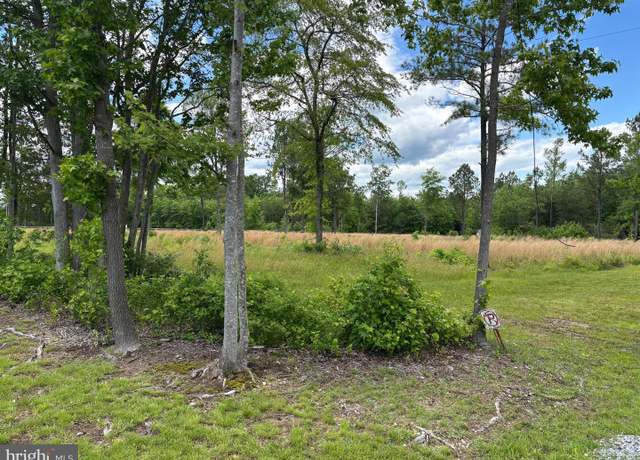 Property at 9901 Robert E Lee Dr, Spotsylvania, VA 22551