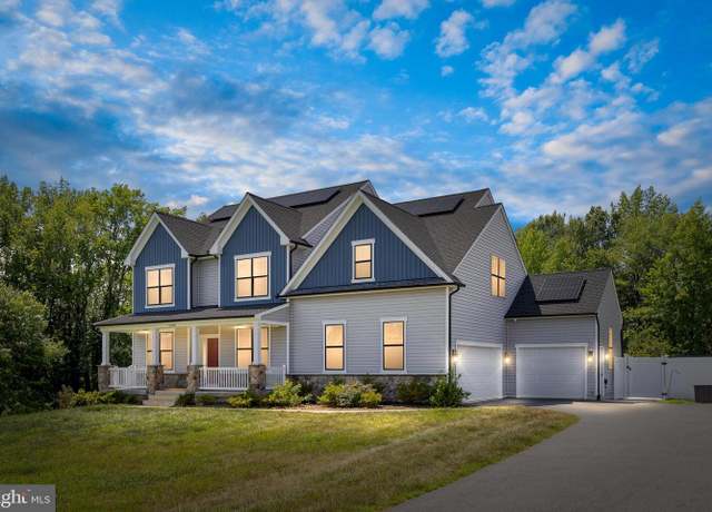 Property at 11220 Mungo Meadow Rd, Fredericksburg, VA 22407, 6 beds, 5 baths