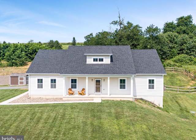Property at 64 Kilbride Ln, Martinsburg, WV 25403, 3 beds, 2 baths