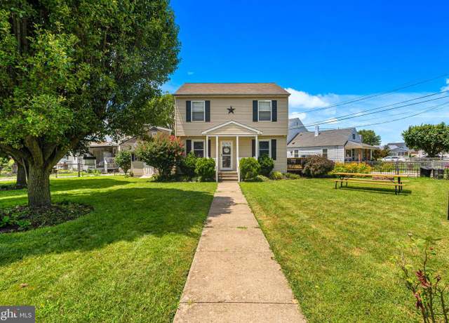 Property at 229 Parkwood, Baltimore, MD 21222, 4 beds, 2 baths
