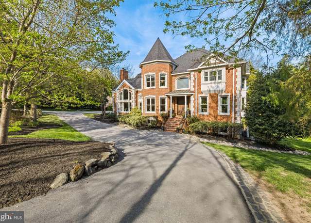Property at 11501 Manorstone Ln, Columbia, MD 21044, 5 beds, 4.5 baths