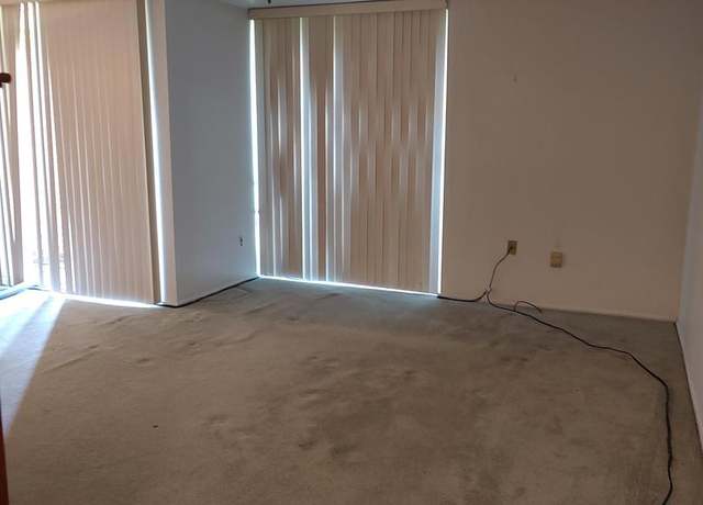Property at 10241 Prince Pl Unit 27-T2, Upper Marlboro, MD 20774, 1 bed, 1 bath