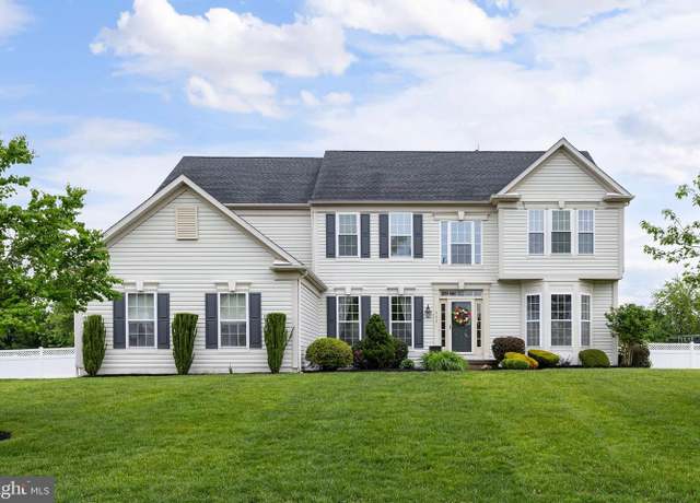 Property at 111 Cromwell Dr, Mullica Hill, NJ 08062, 4 beds, 2.5 baths