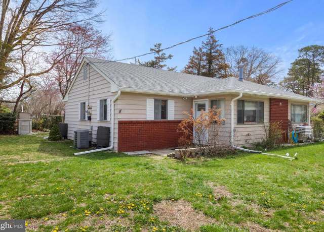 Property at 14 B Heron St S, Manchester Township, NJ 08759, 2 beds, 1 bath
