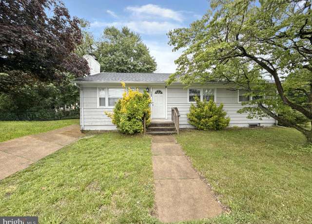 Property at 1185 Lakewood Rd, Toms River, NJ 08753, 3 beds, 1 bath