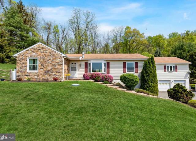 Property at 93 Shady Ln, Boyertown, PA 19512, 4 beds, 3 baths