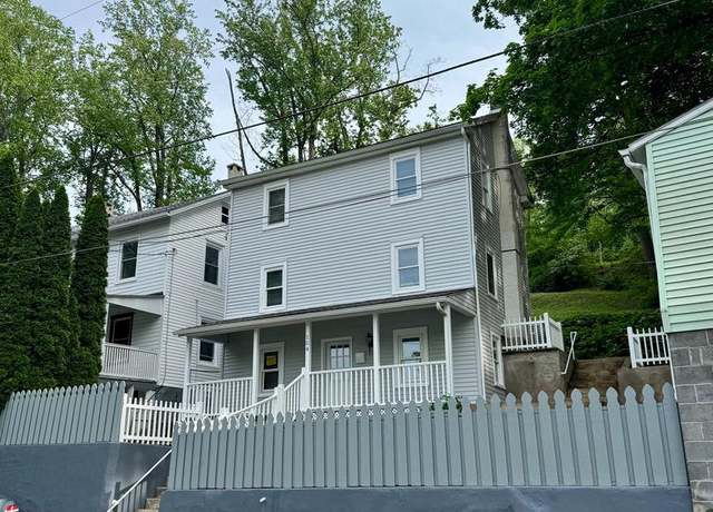 Property at 154 Woodland Ave, Mohnton, PA 19540, 3 beds, 1 bath
