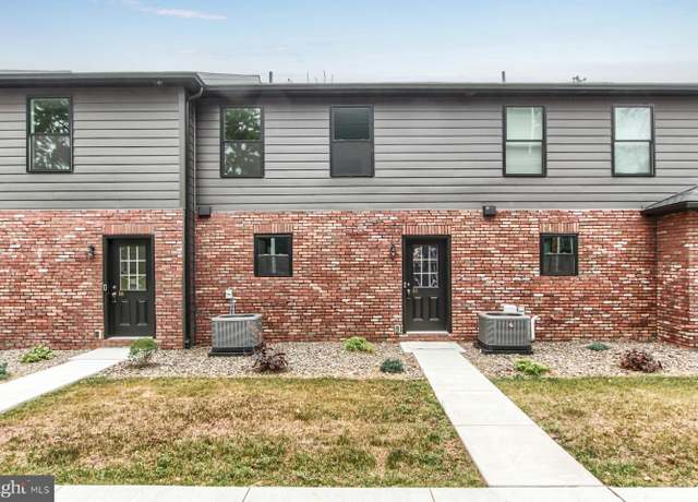 Property at 152 High Pointe Dr #23, Hummelstown, PA 17036, 2 beds, 2.5 baths