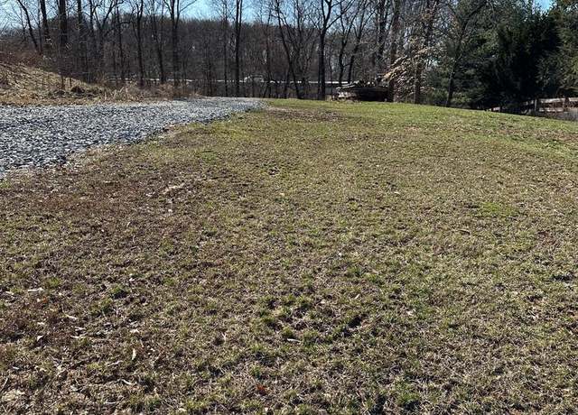 Property at 831 Oberlin Rd, Middletown, PA 17057