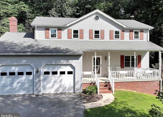 Property at 5460 Ridge Rd, Elizabethtown, PA 17022, 4 beds, 2.5 baths