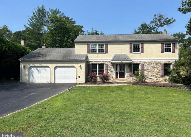 Property at 1008 Lincoln Ave, Springfield, PA 19064, 4 beds, 2.5 baths