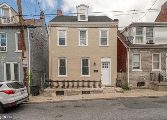 Property at 541 High St, Lancaster, PA 17603, 4 beds, 1.5 baths